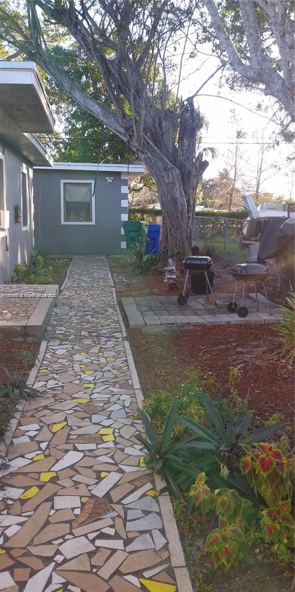 Completely remodeled unit with new kitchen, appliances, floors, impact windows, air conditioners. Located 5 minutes from downtown Fort Lauderdale and has great access to highways. This entire property is being renovated and should be completed shortly.