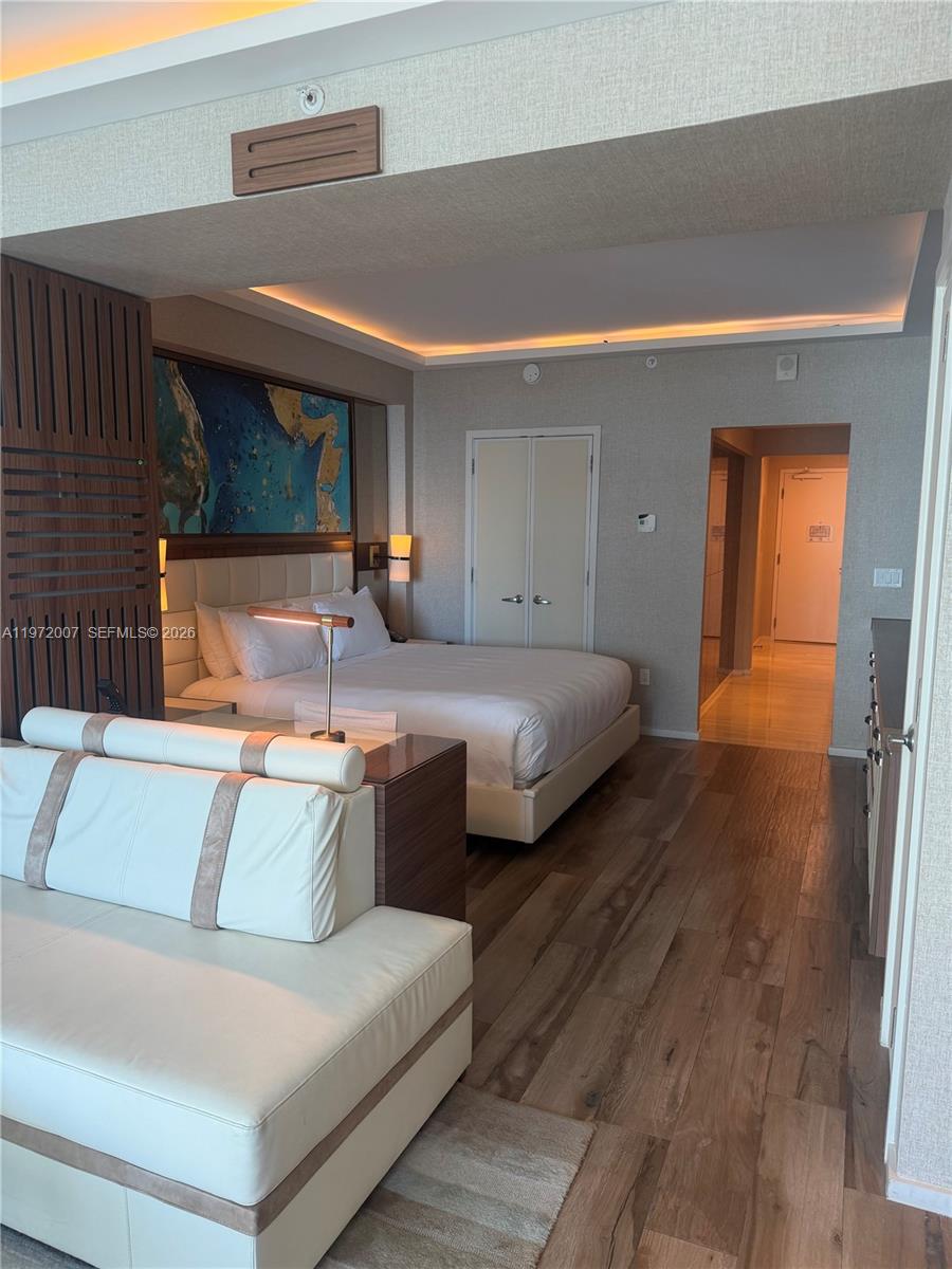 551 FLB CONDOMINIUM RESID - Residential