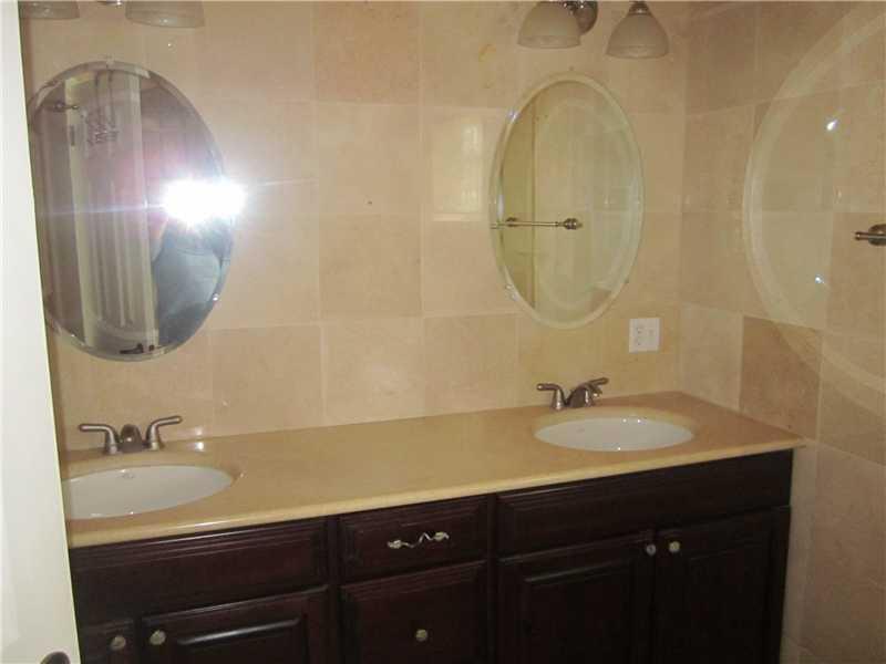 ATLANTIC LAWNS 10-30 B - Residential Lease