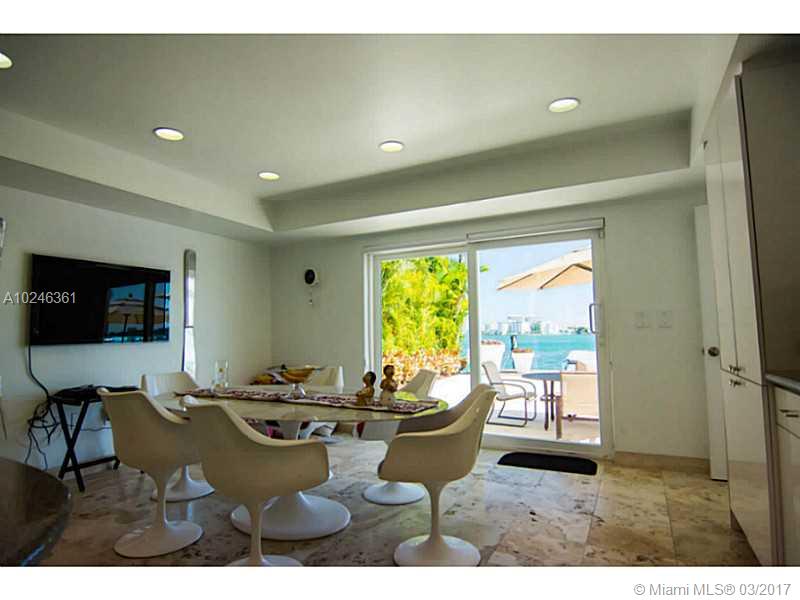 27 28 52 42 KEYSTONE ISLA - Residential