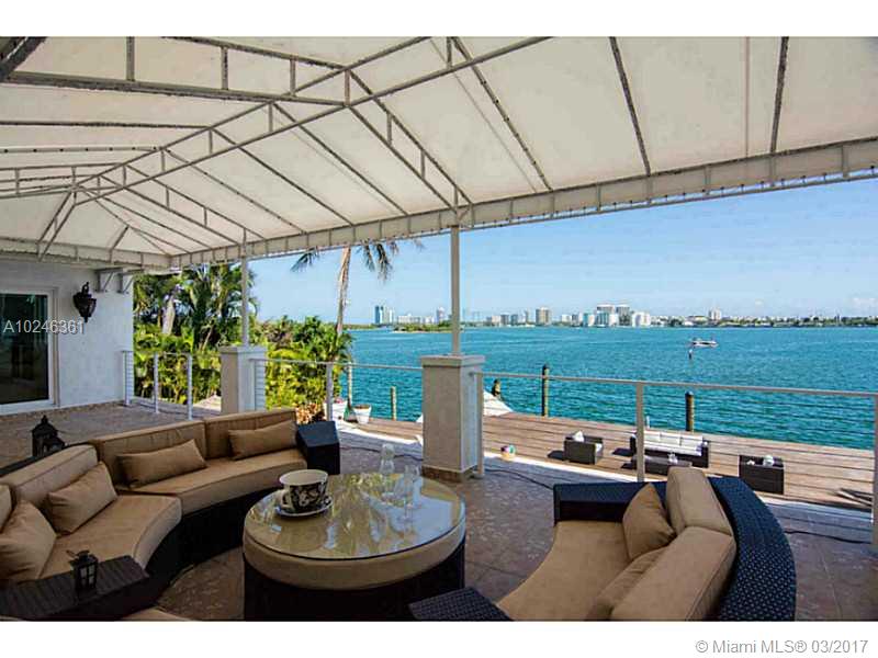 27 28 52 42 KEYSTONE ISLA - Residential