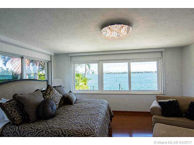 27 28 52 42 KEYSTONE ISLA - Residential