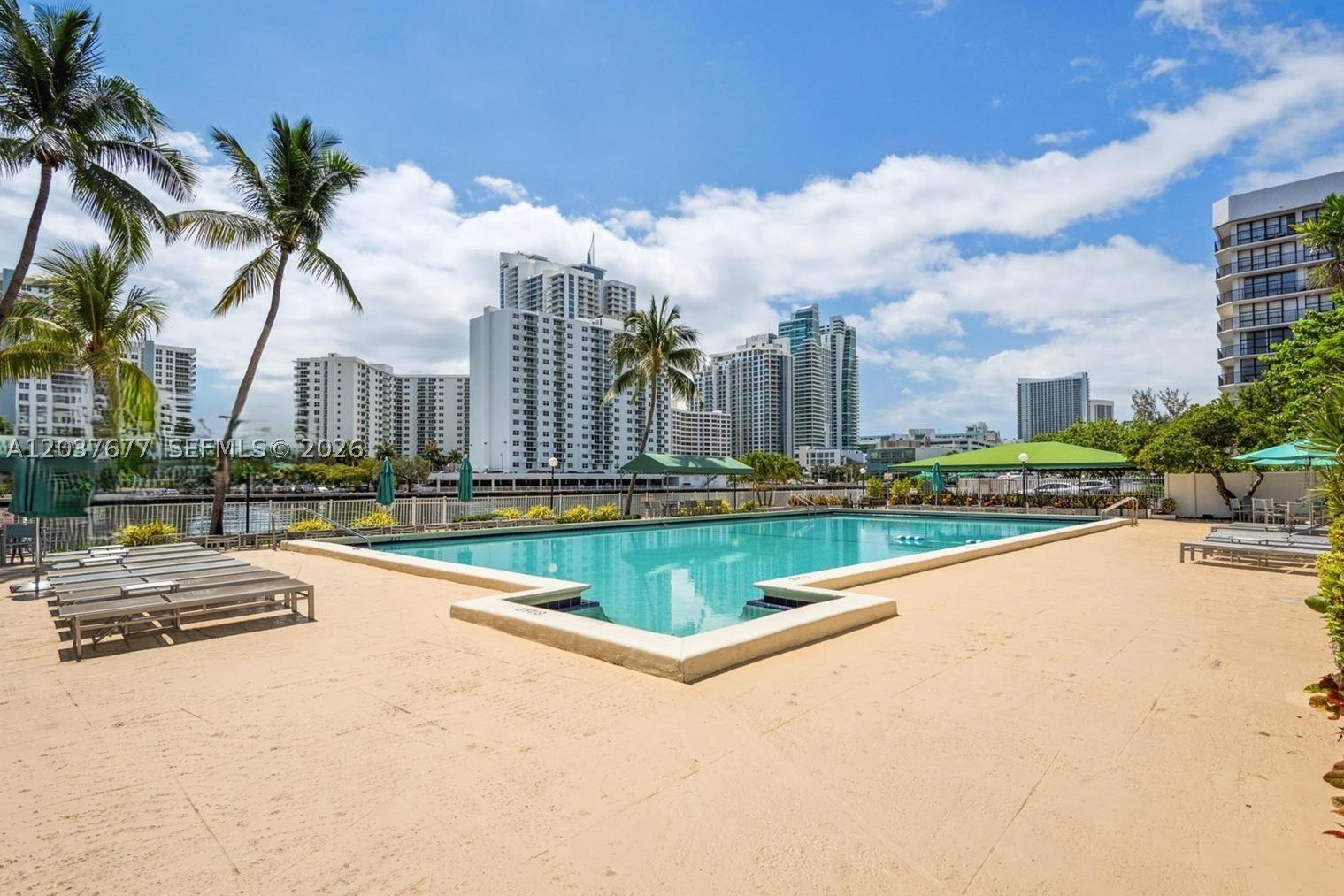 OCEANVIEW PARK CONDO - Residential