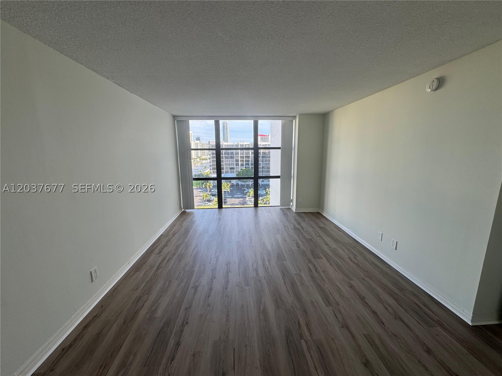 OCEANVIEW PARK CONDO - Residential