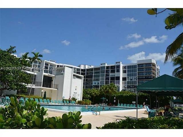 OCEANVIEW PARK CONDO - Residential