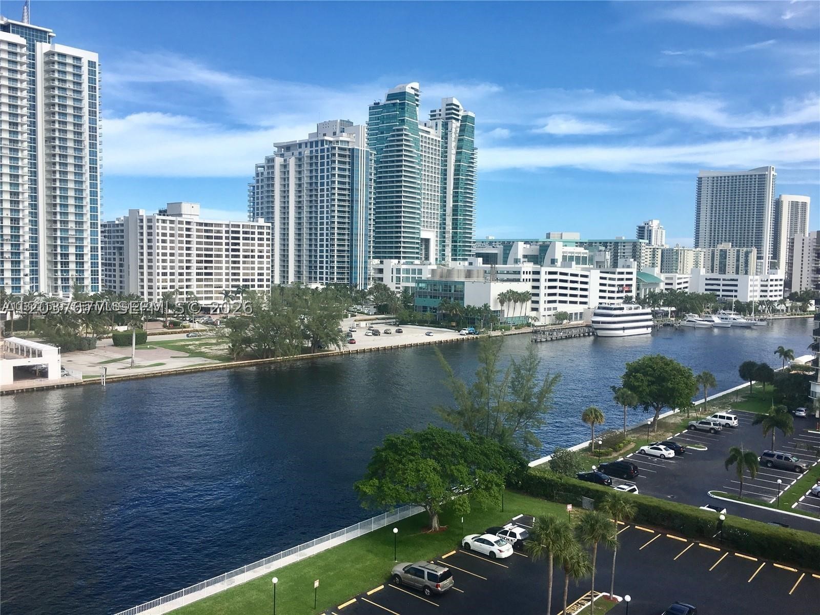 OCEANVIEW PARK CONDO - Residential