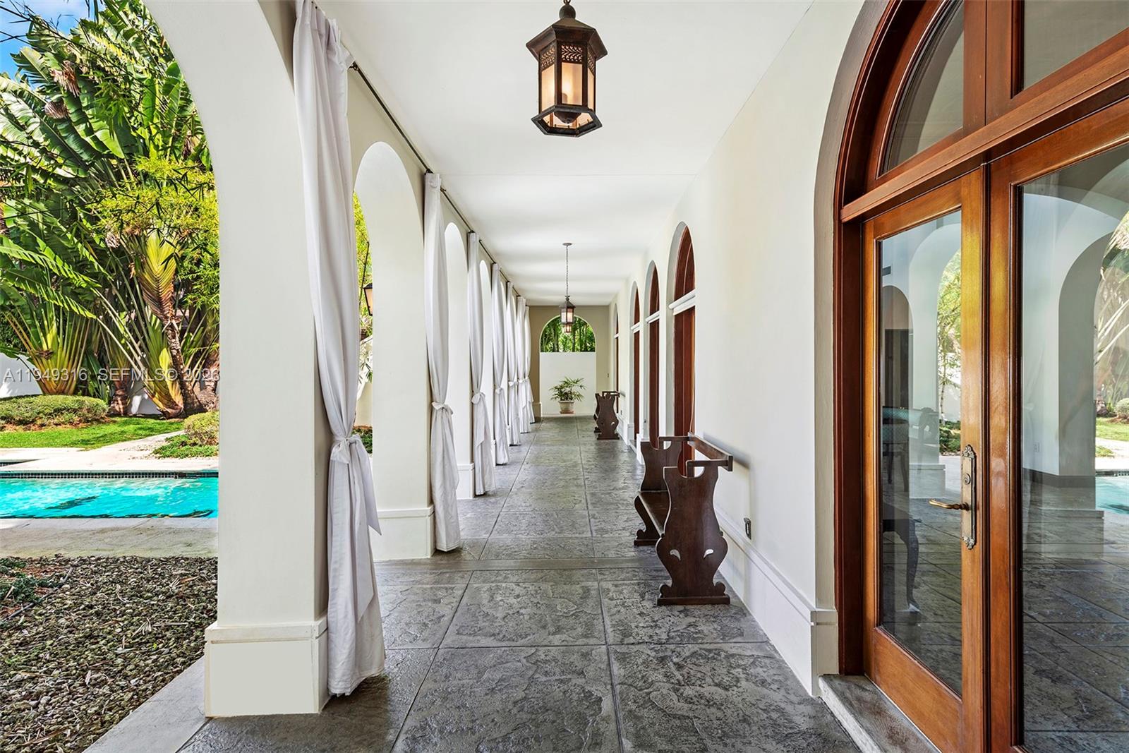 SUNSHINE VISTAS - Residential