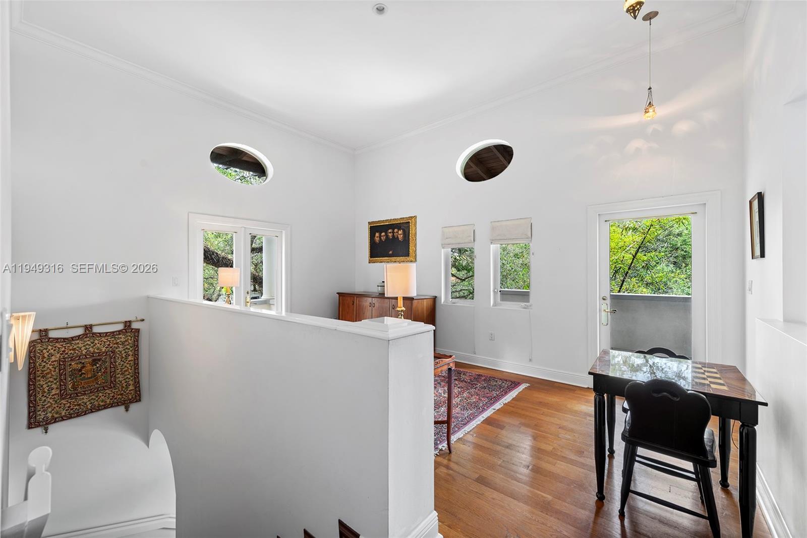 SUNSHINE VISTAS - Residential