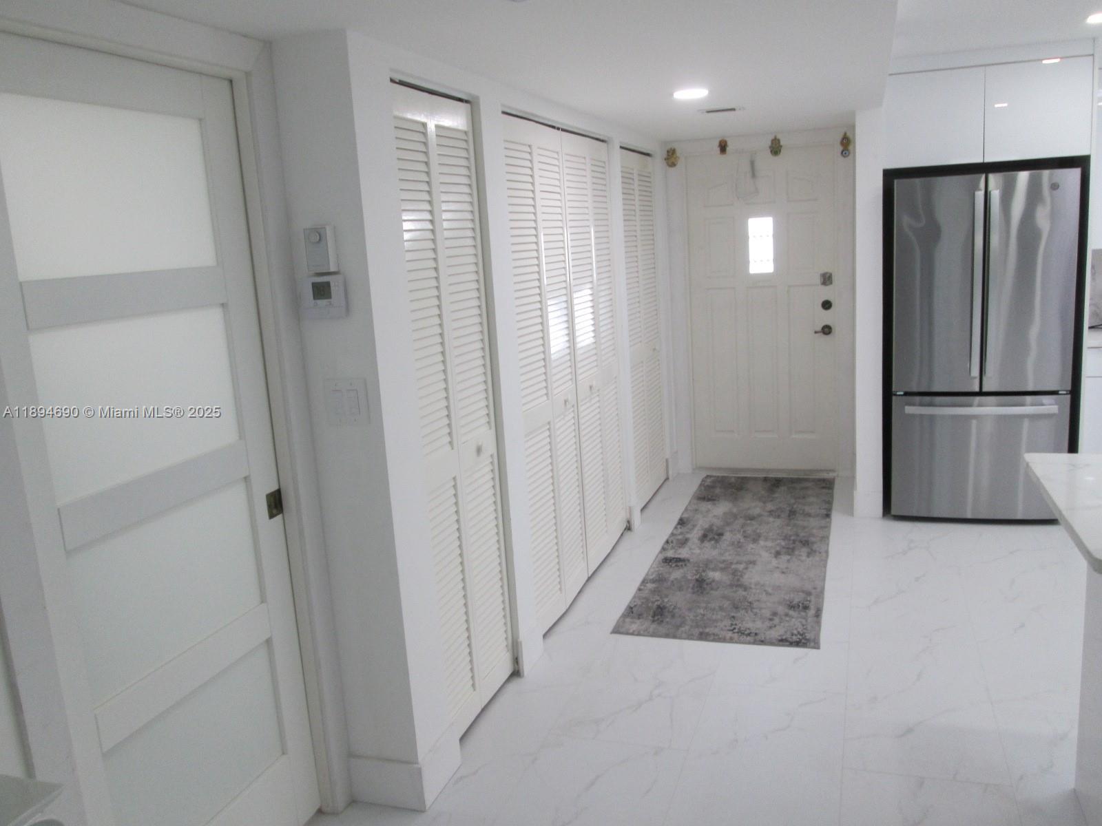 HOLLYBROOK GOLF AND - Residential