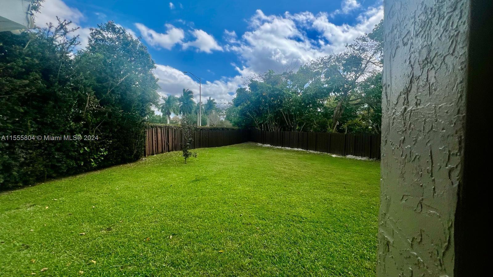 LAKES OF THE MEADOW SEC 2 - Residential