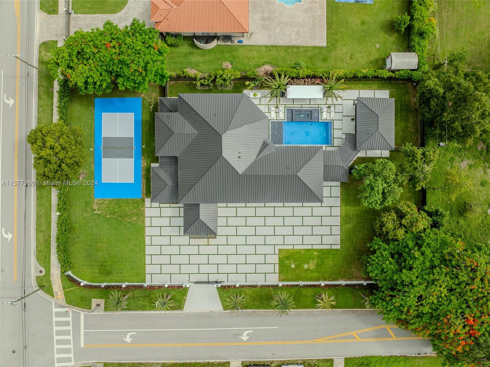 NUTMEG ESTATES - Residential