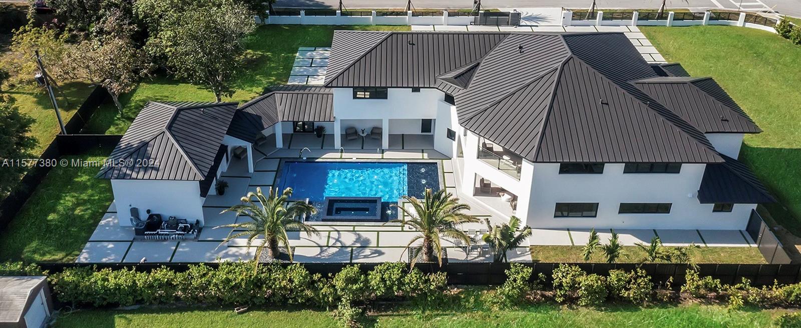 NUTMEG ESTATES - Residential