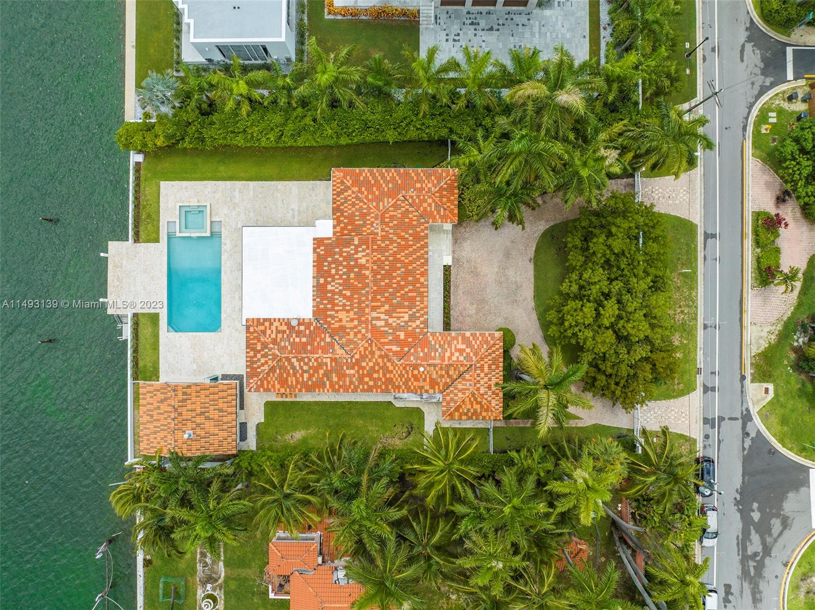 HIBISCUS ISLAND - Residential