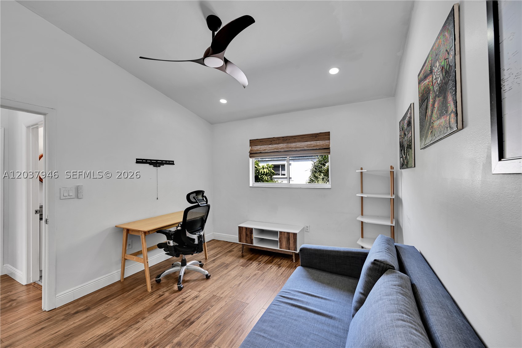 SAN SIMEON HOMES - Residential Lease