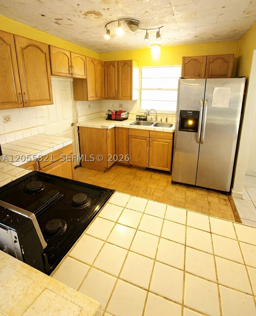 OAKBROOK - Residential