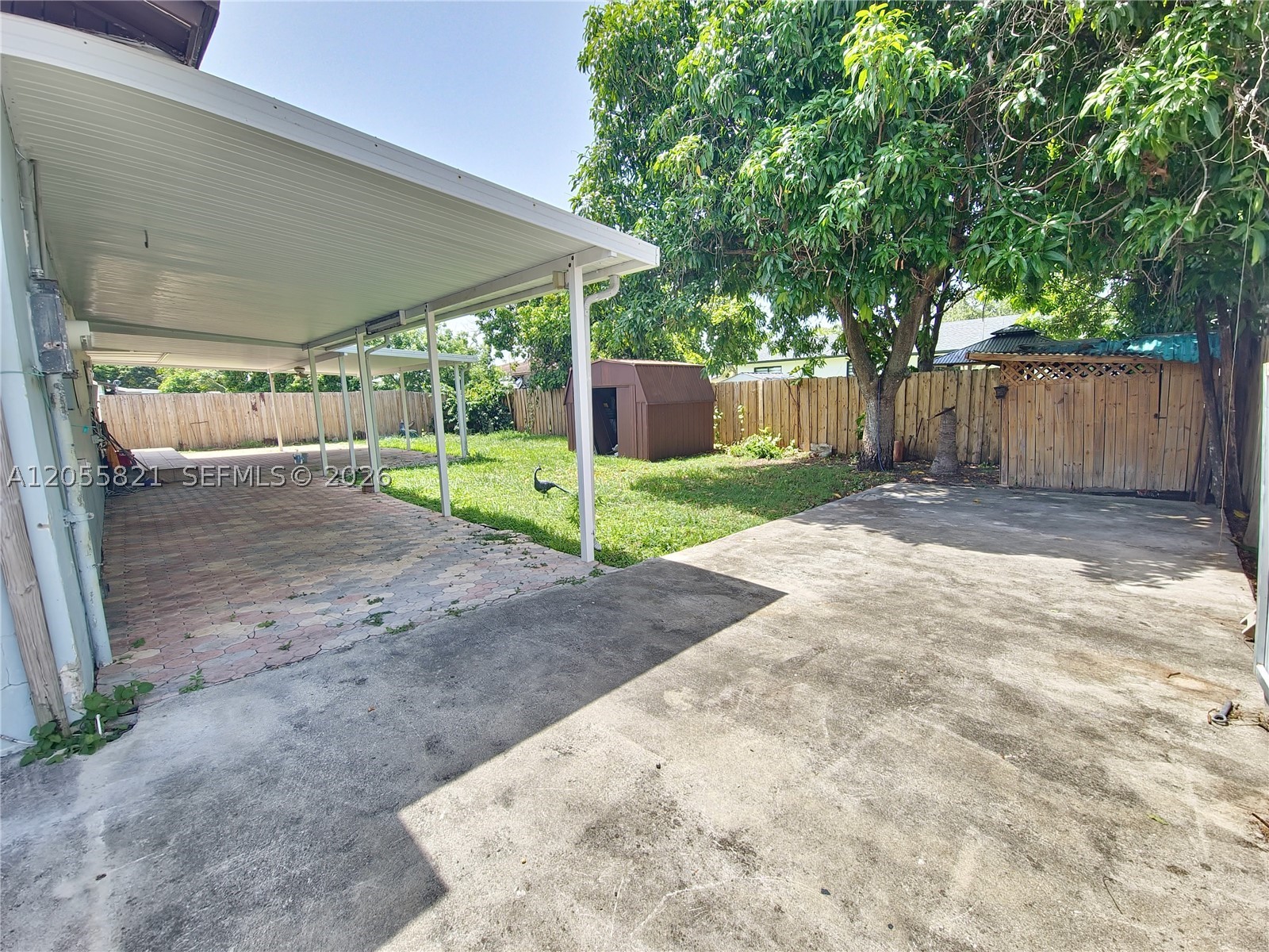 OAKBROOK - Residential
