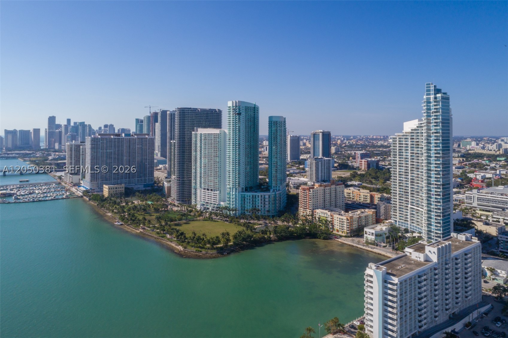 PARAMOUNT BAY CONDO - Residential Lease