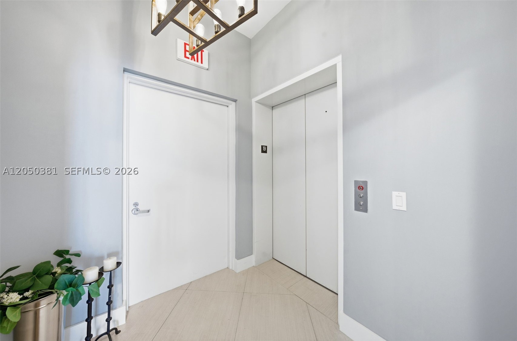 PARAMOUNT BAY CONDO - Residential Lease