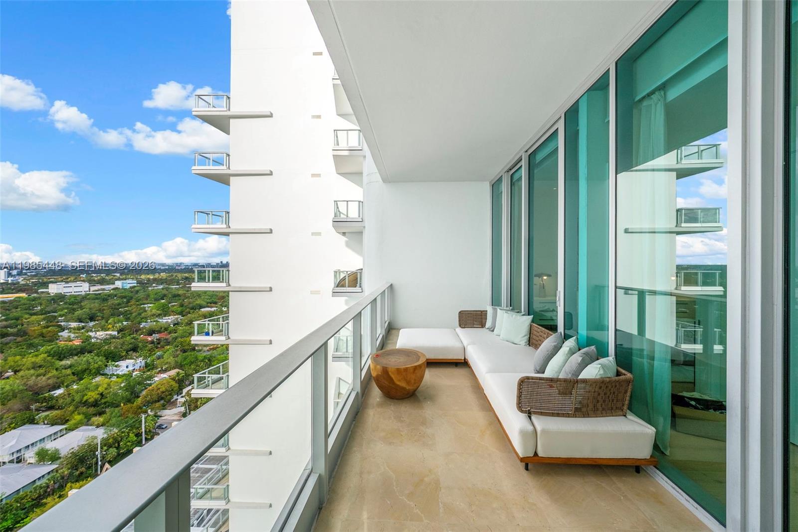 GROVENOR HOUSE CONDO - Residential