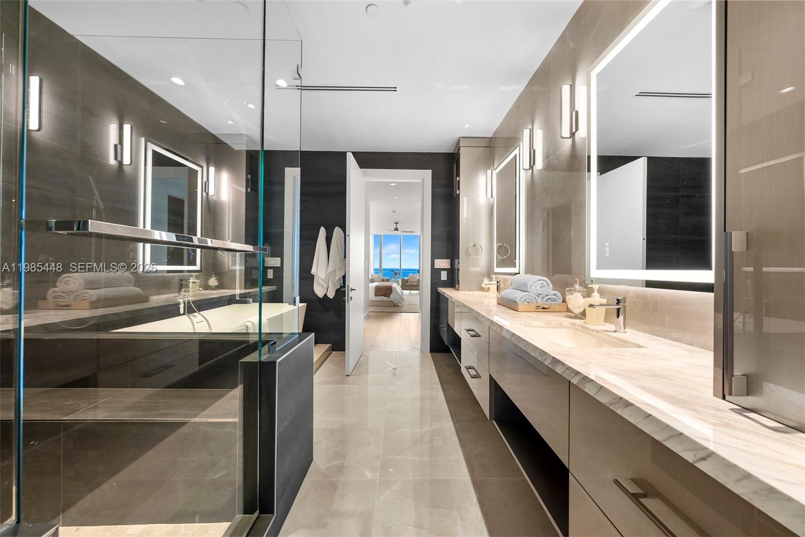 GROVENOR HOUSE CONDO - Residential