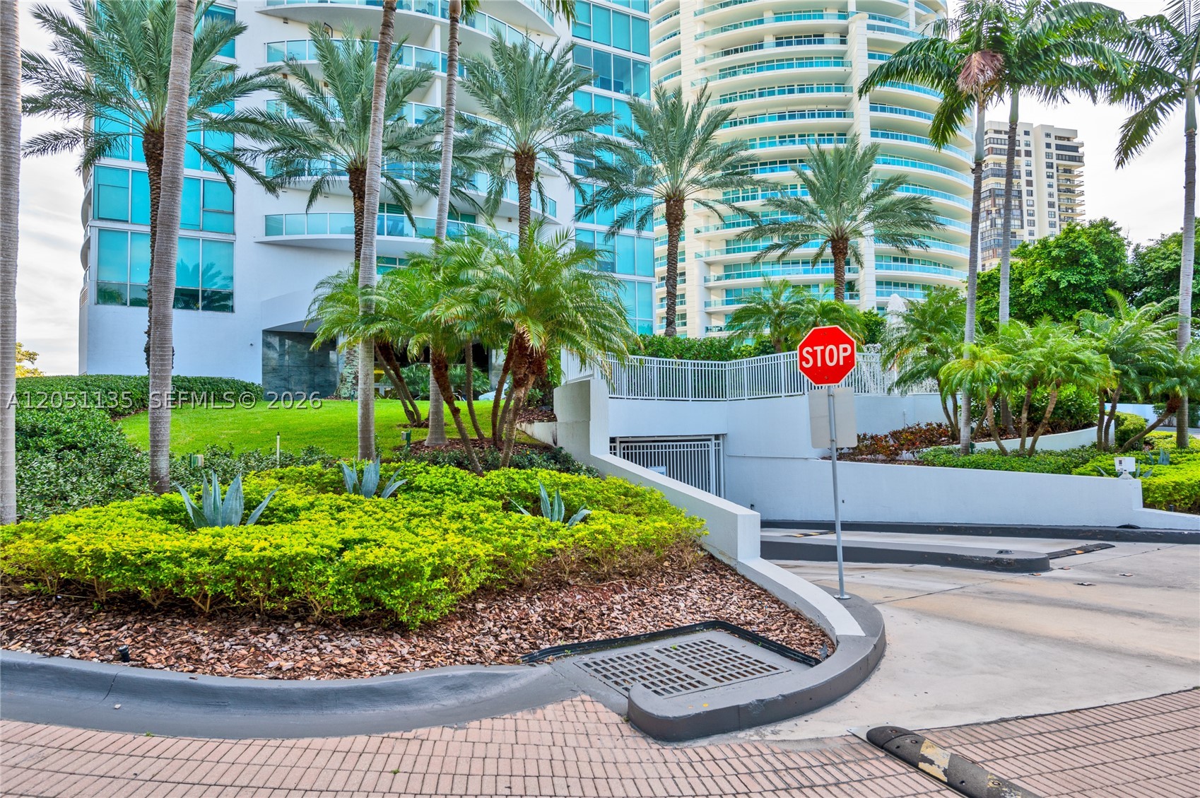 SKYLINE ON BRICKELL CONDO - Residential