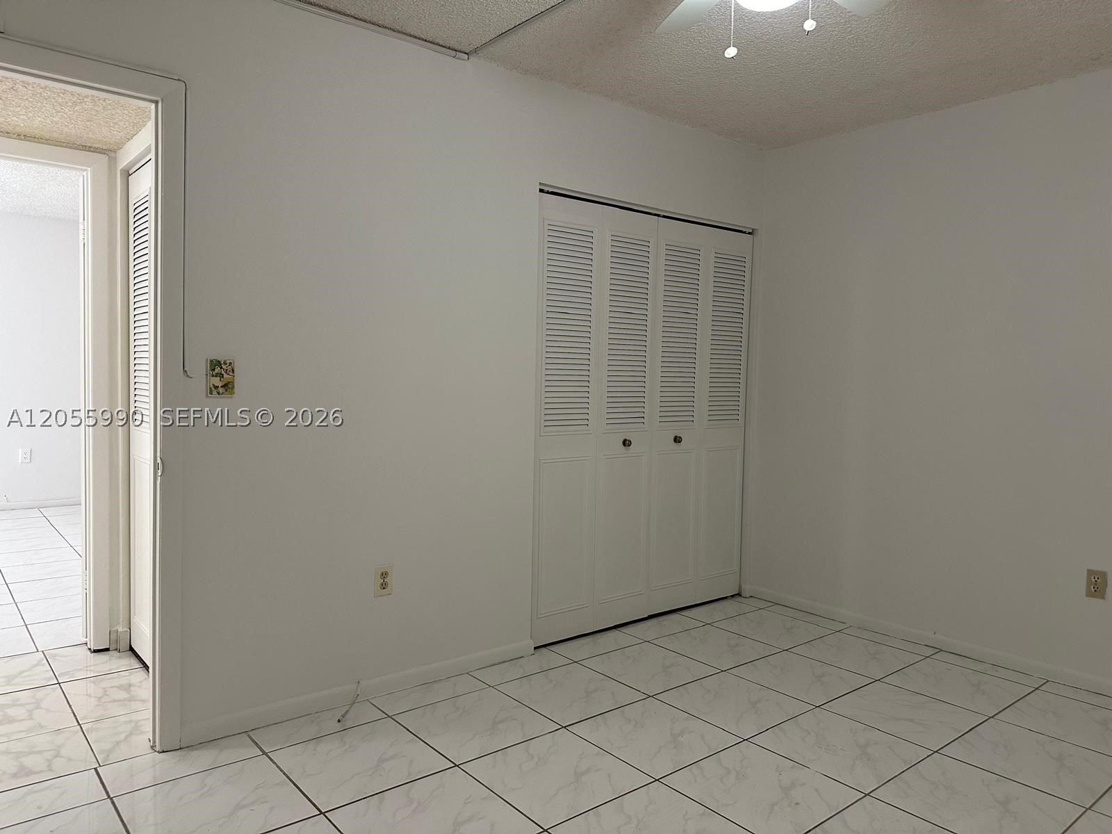 HORIZONS WEST CONDO #2 - Residential