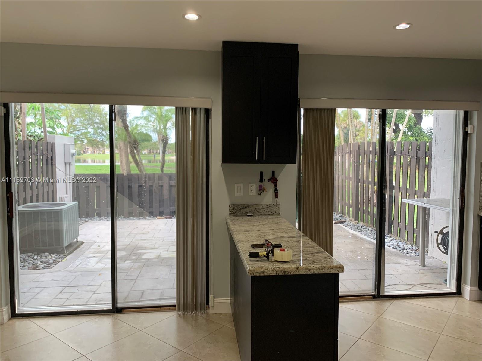 LA MAISON AT THE HAMMOCKS - Residential