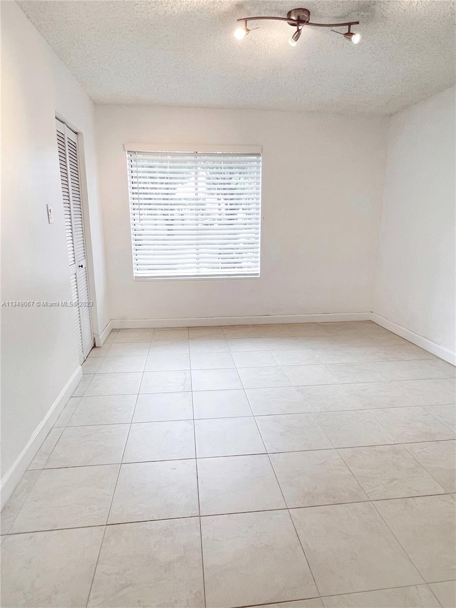 ROYAL PALM PLACE - Residential Lease