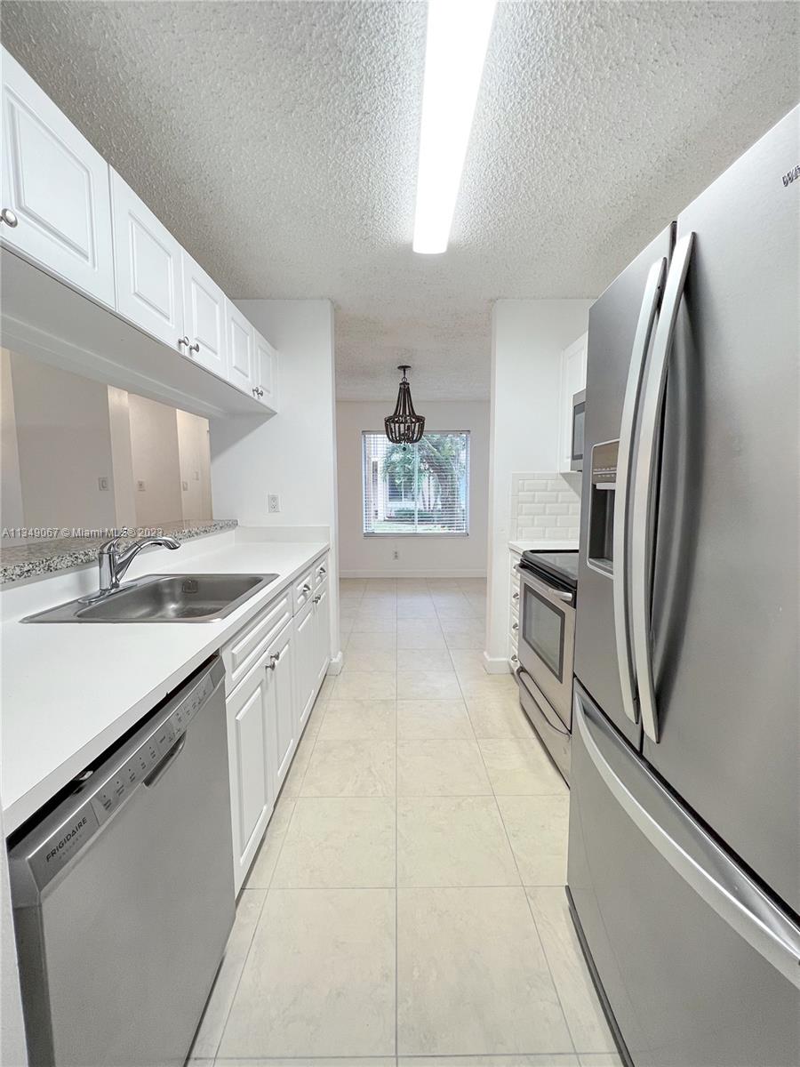 ROYAL PALM PLACE - Residential Lease