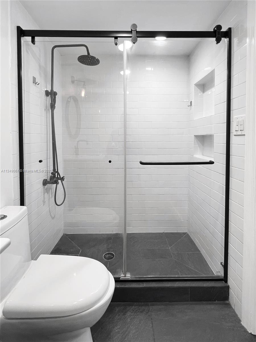ROYAL PALM PLACE - Residential Lease