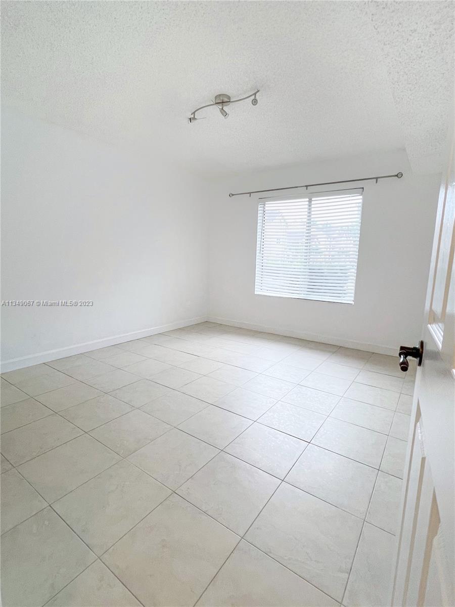 ROYAL PALM PLACE - Residential Lease