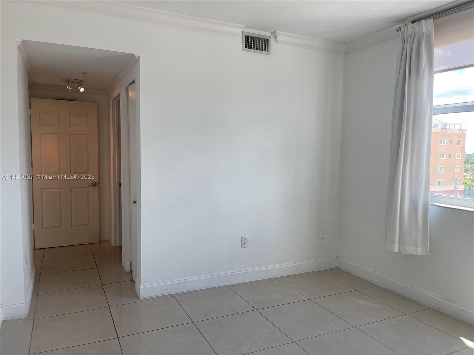 MIDTOWN LOFTS CONDO - Residential
