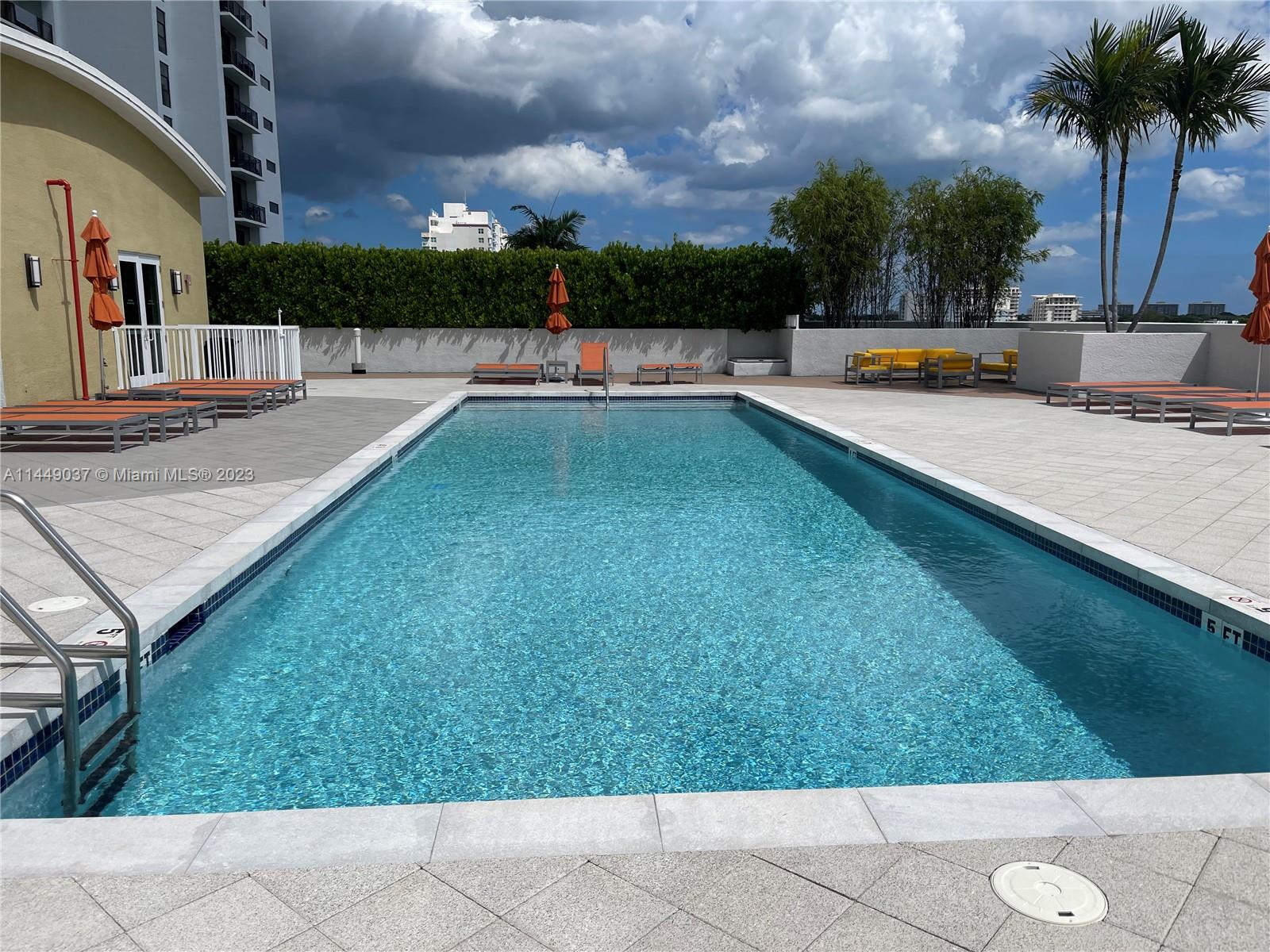 MIDTOWN LOFTS CONDO - Residential