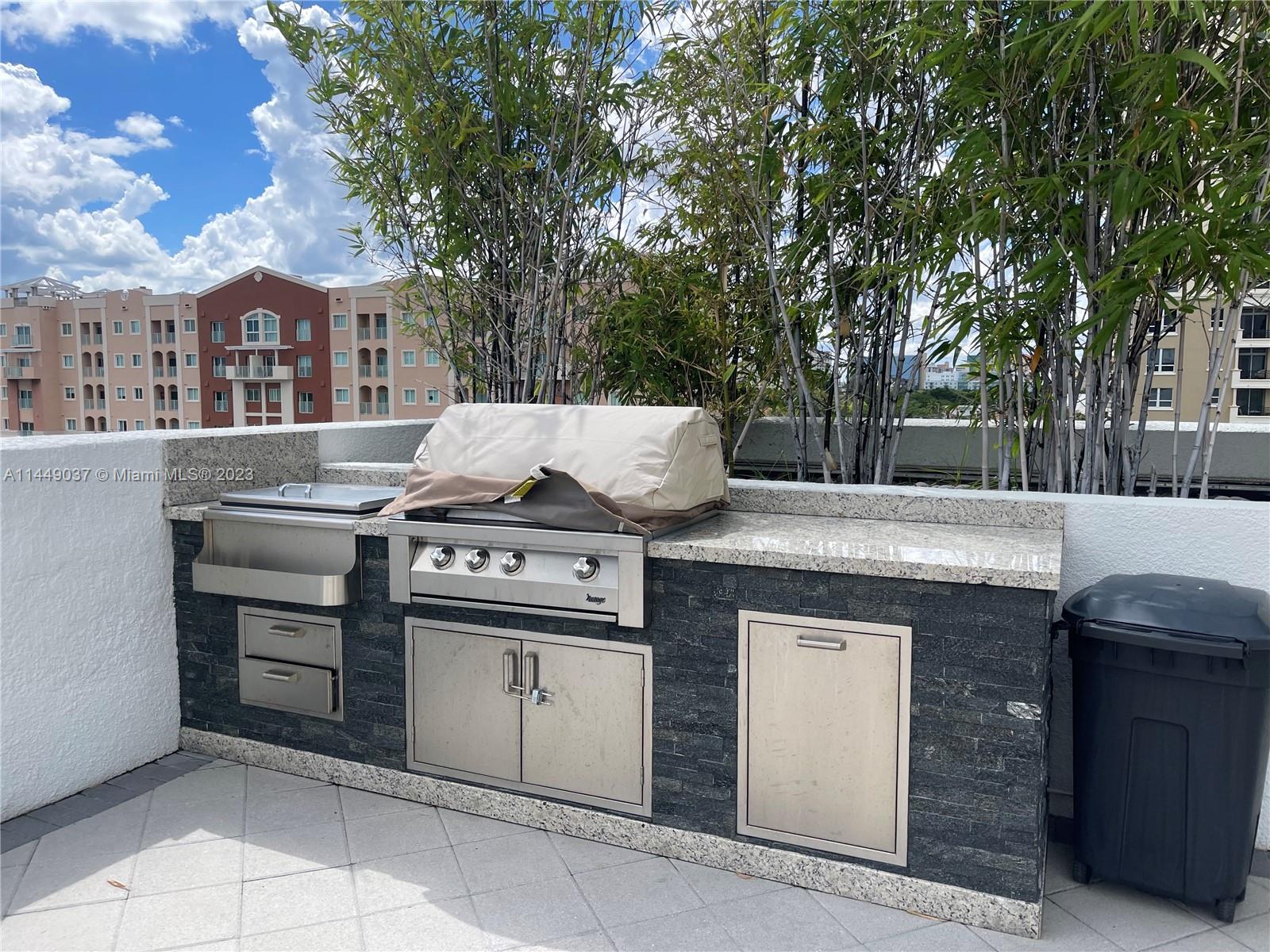 MIDTOWN LOFTS CONDO - Residential
