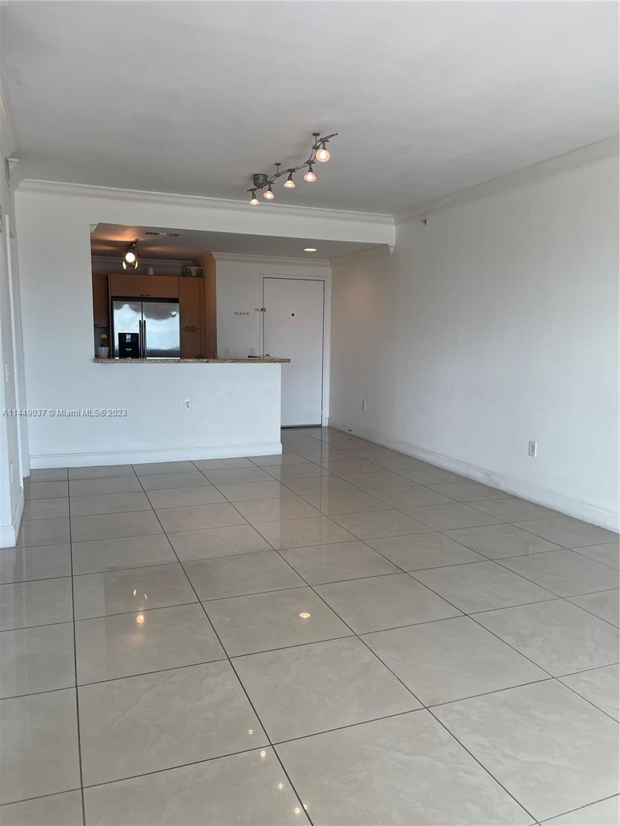 MIDTOWN LOFTS CONDO - Residential
