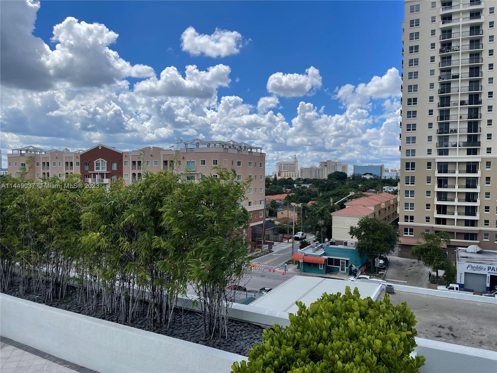 MIDTOWN LOFTS CONDO - Residential
