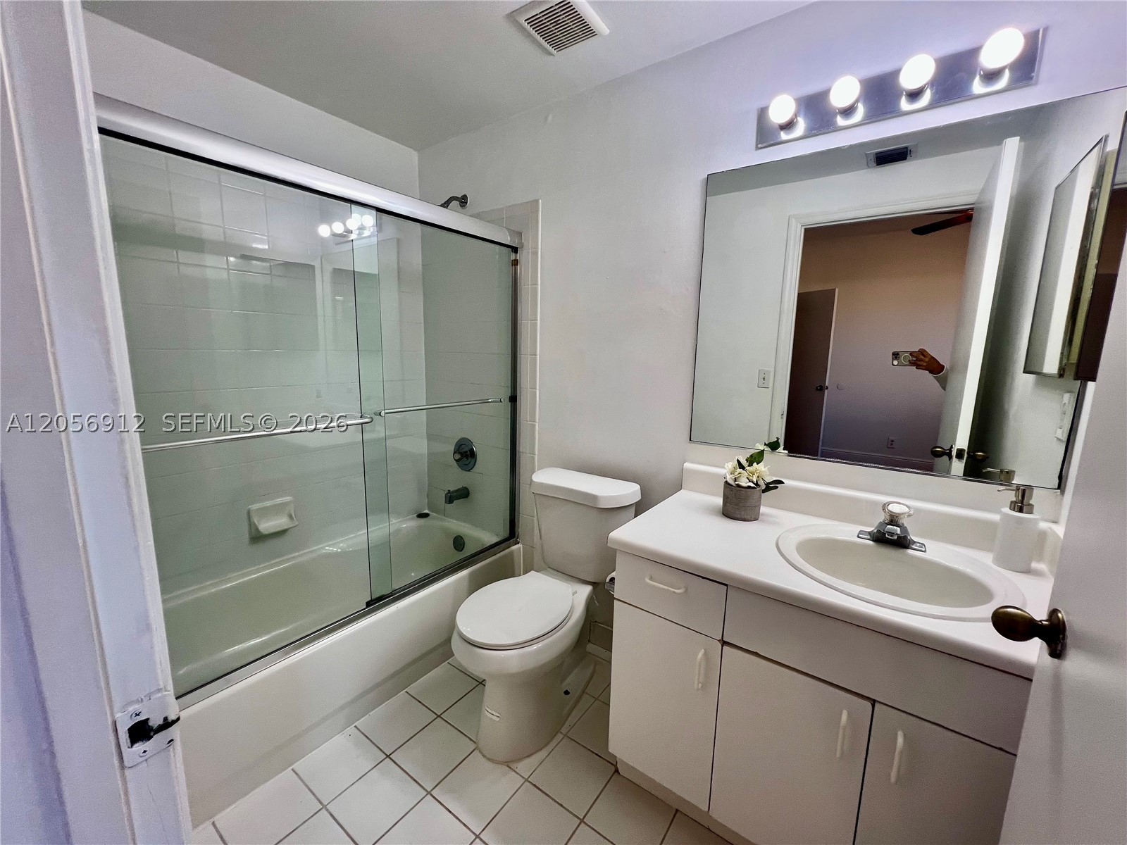 SAN SEBASTIAN - Residential Lease