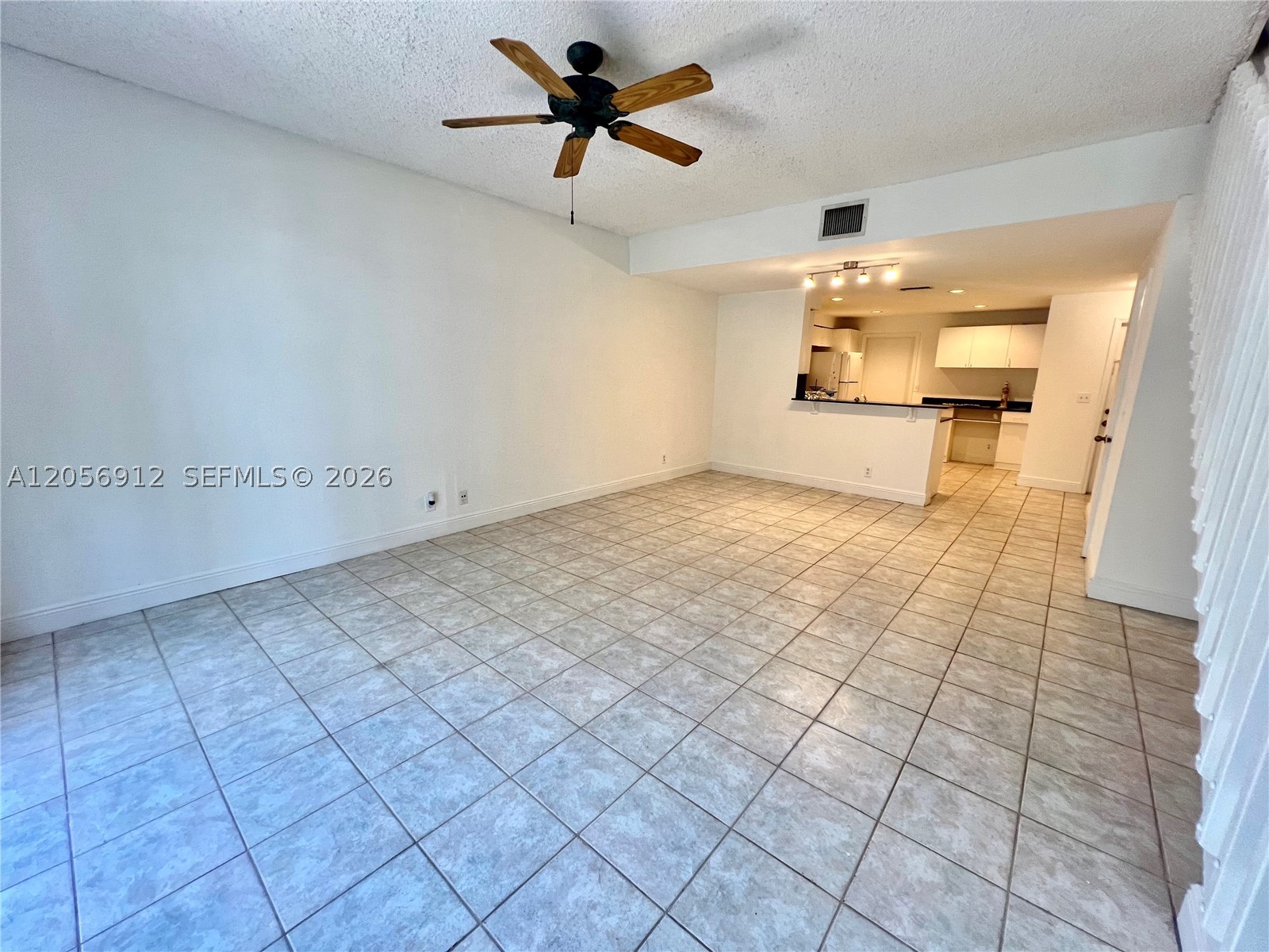 SAN SEBASTIAN - Residential Lease