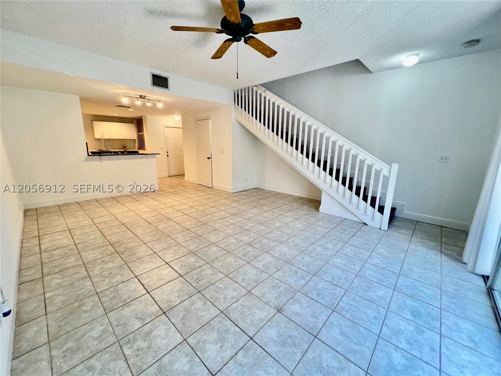 SAN SEBASTIAN - Residential Lease
