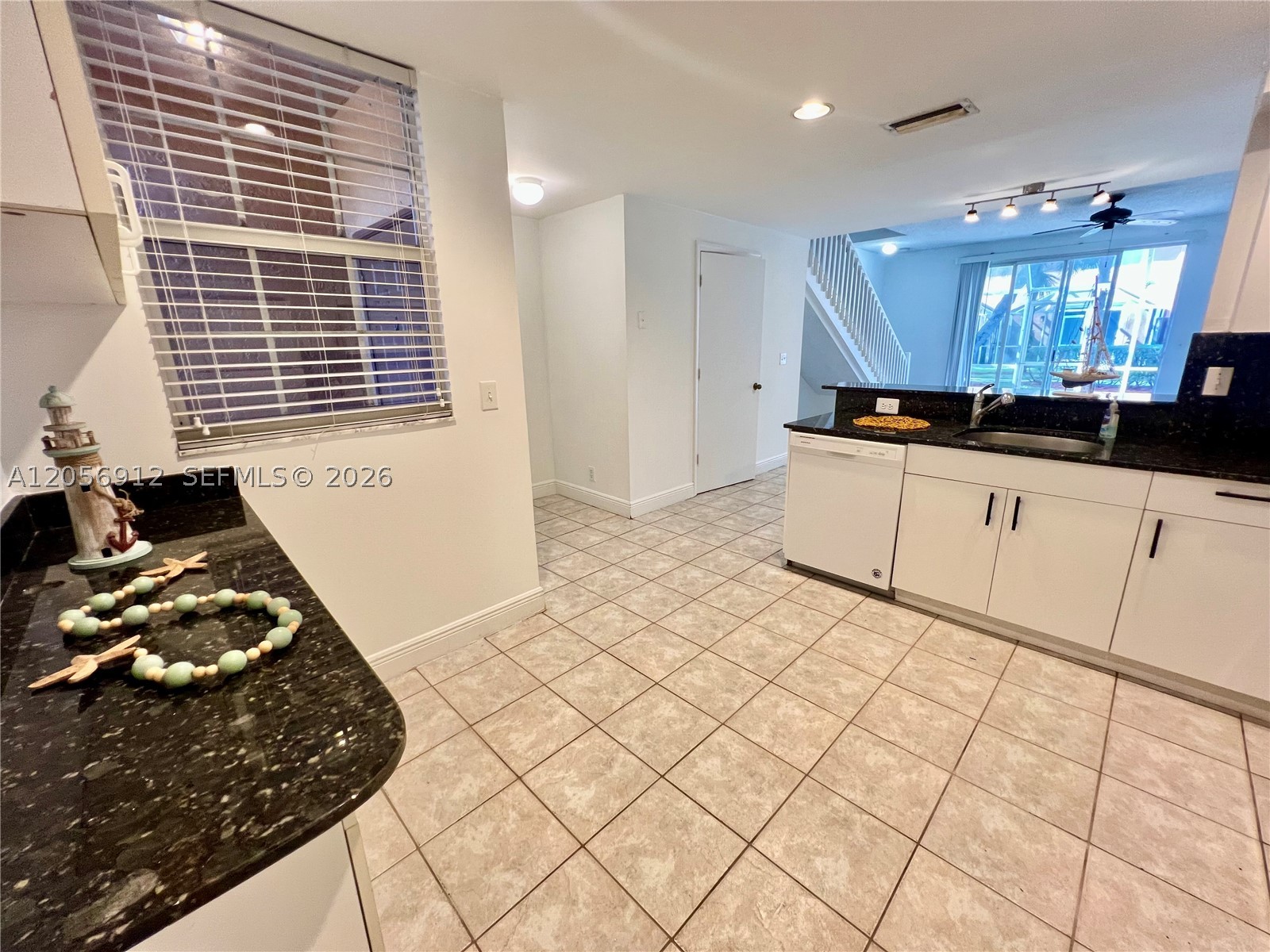 SAN SEBASTIAN - Residential Lease
