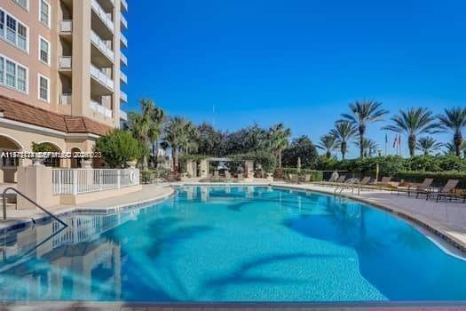The Berkman Plaza - Residential
