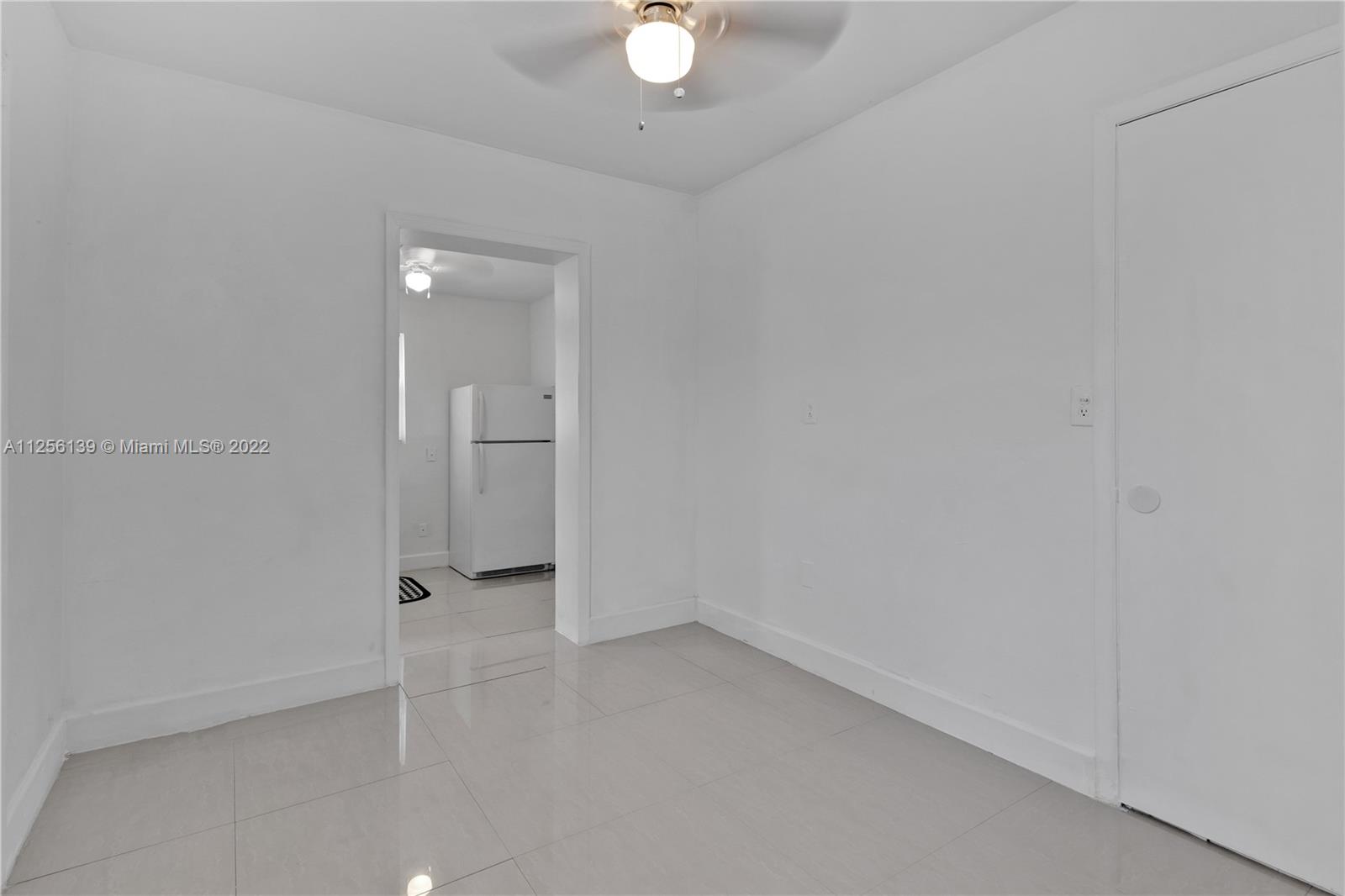 BREEZY ACRES - Residential Lease