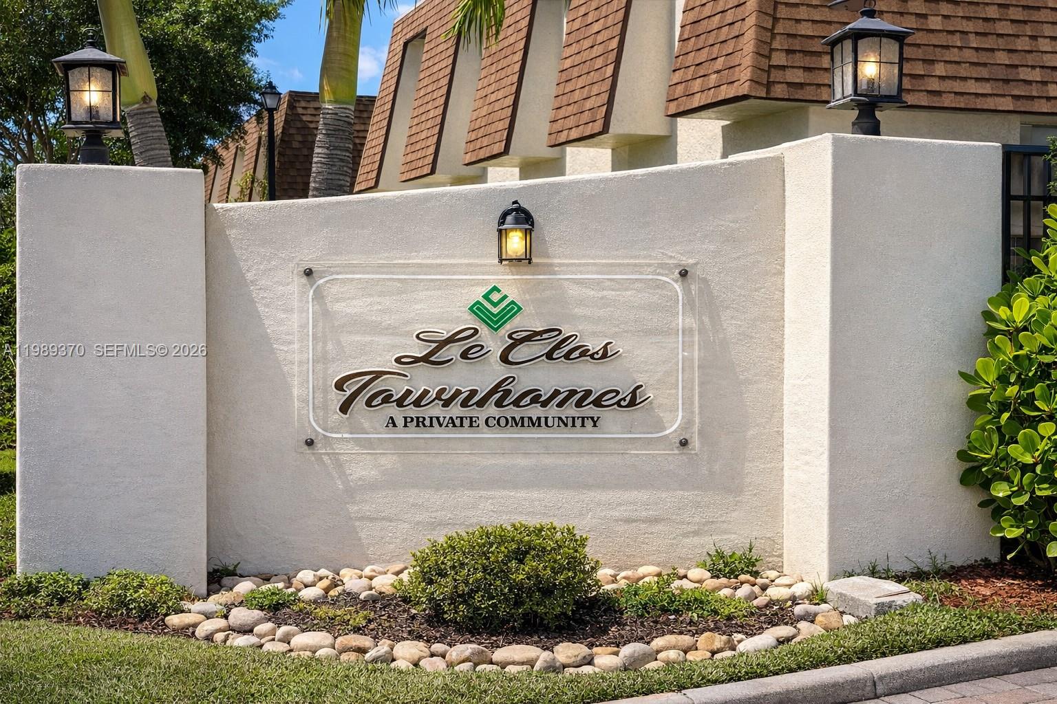PT PAR S NORTH LAUDERDALE - Residential