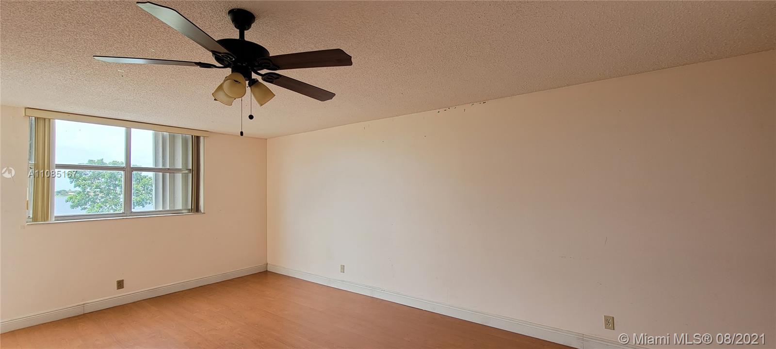 BREAKWATERS OF THE PALM B - Residential Lease