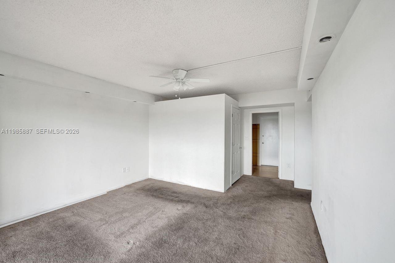 HILLCREST EAST NO 26 COND - Residential