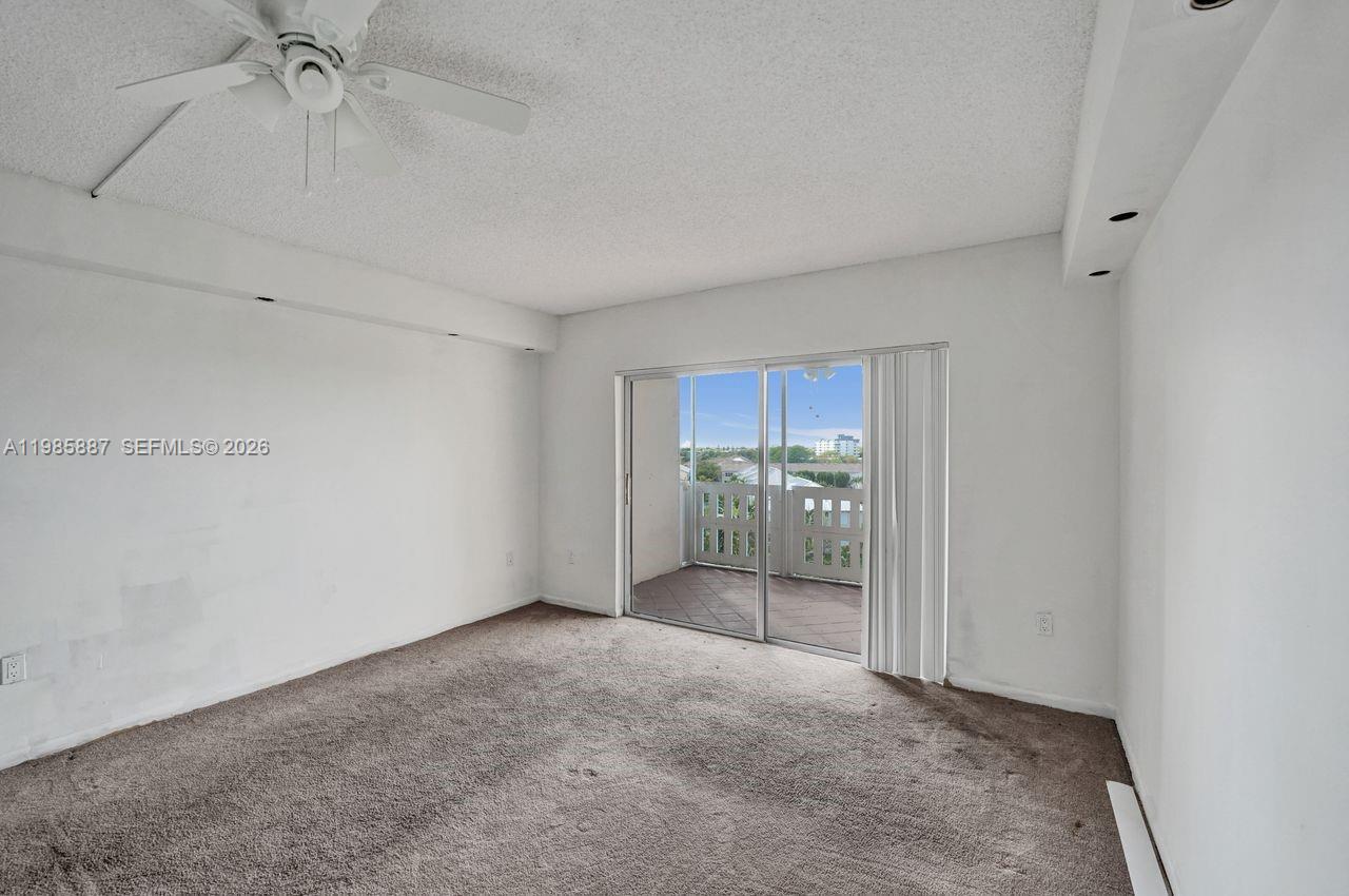 HILLCREST EAST NO 26 COND - Residential