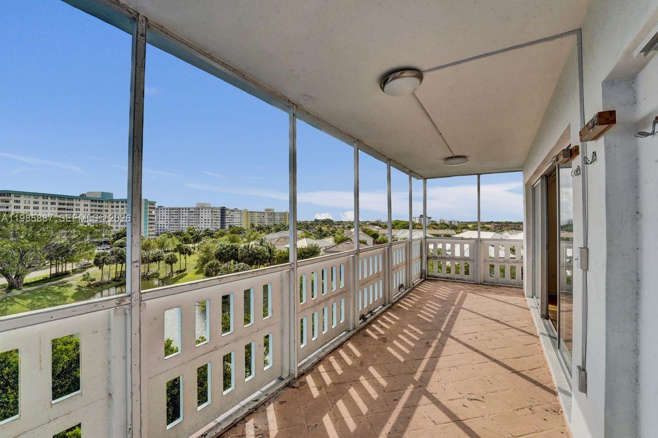 HILLCREST EAST NO 26 COND - Residential