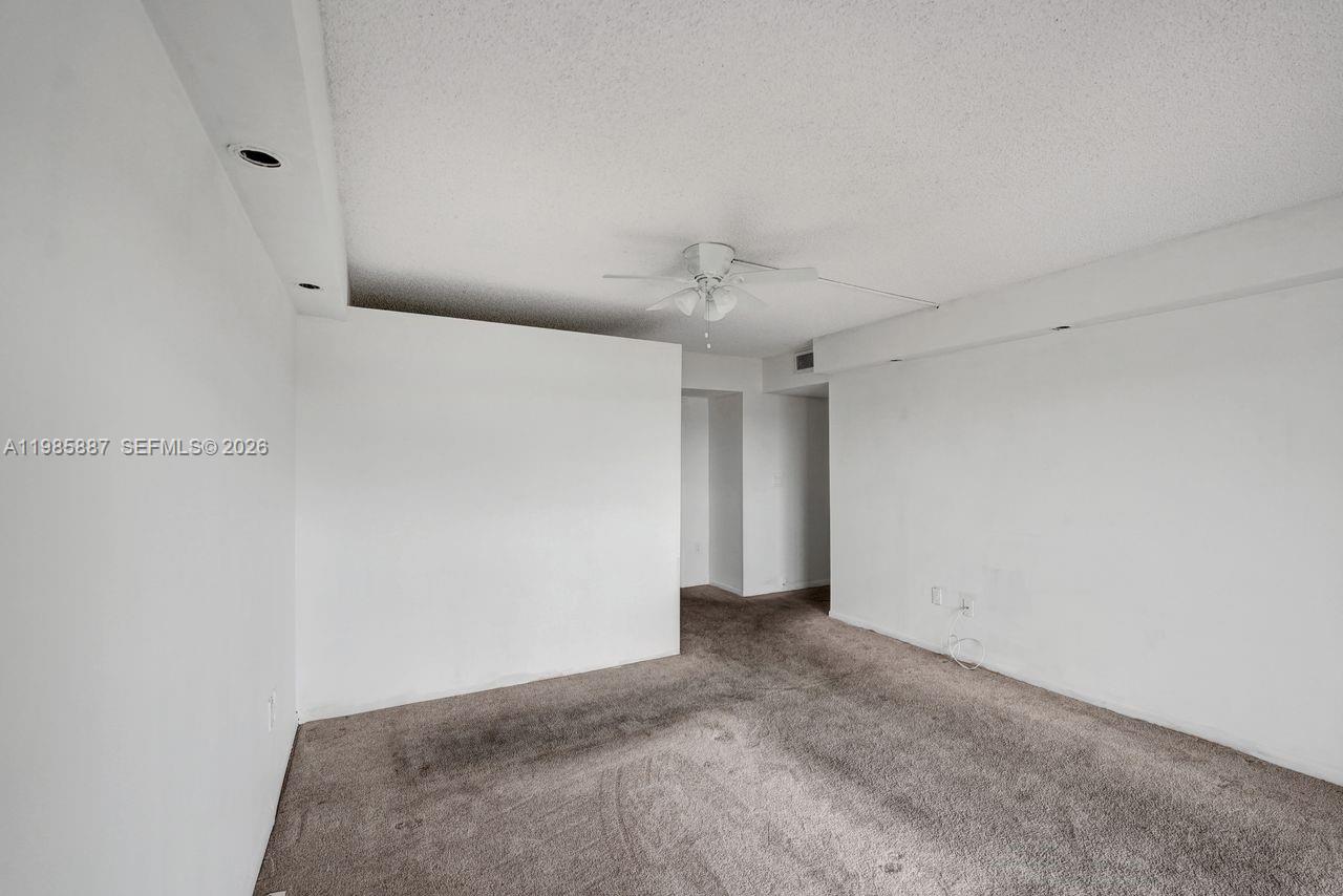 HILLCREST EAST NO 26 COND - Residential