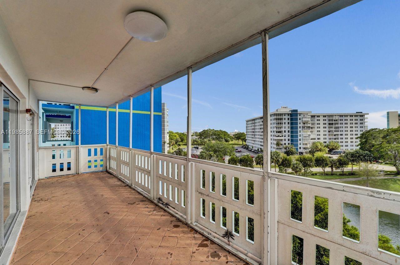 HILLCREST EAST NO 26 COND - Residential