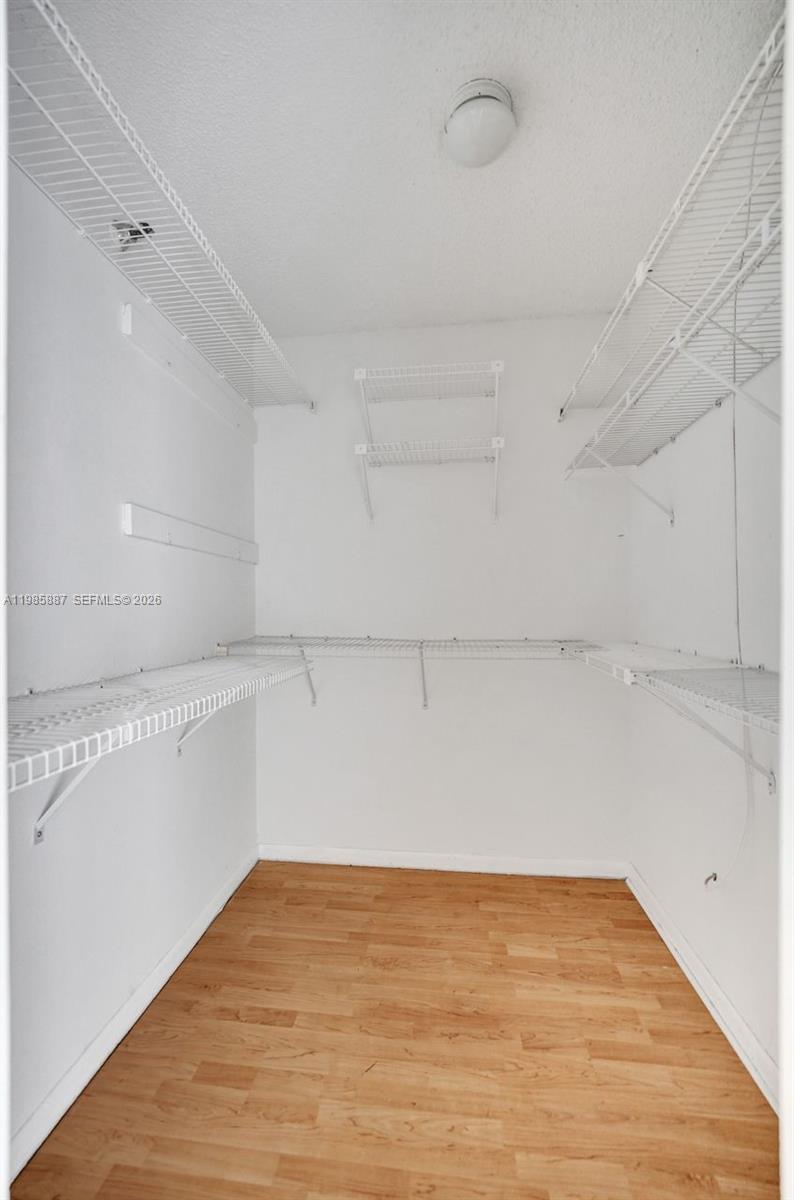 HILLCREST EAST NO 26 COND - Residential